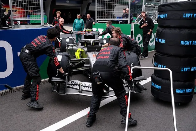 Audi acumula quebras e sofre para traduzir ritmo competitivo em pontos na F1