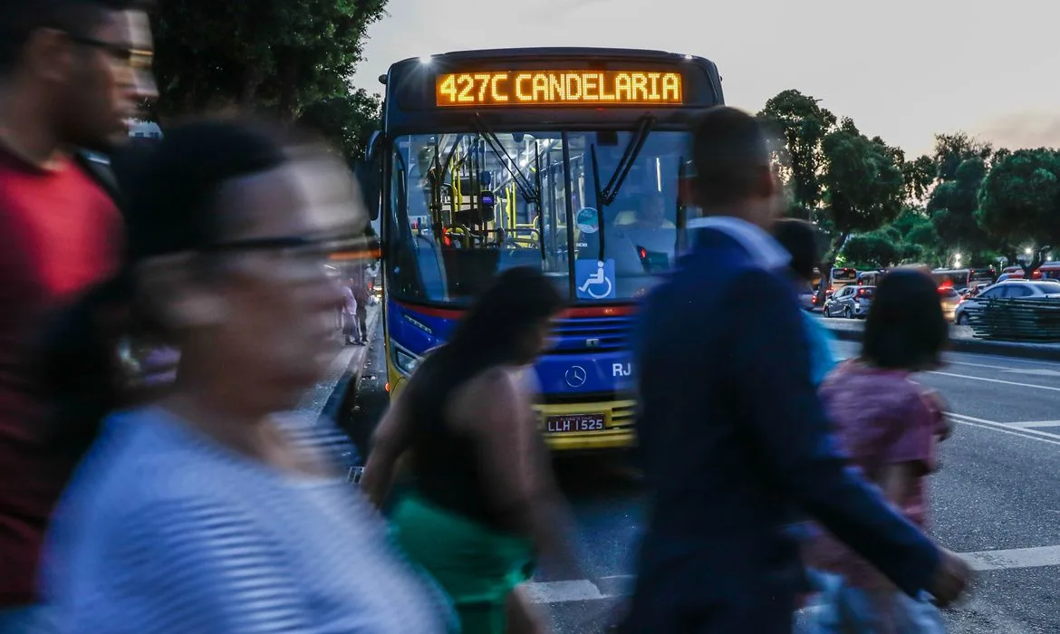Obesidade mais que triplica entre adultos no Brasil em 33 anos